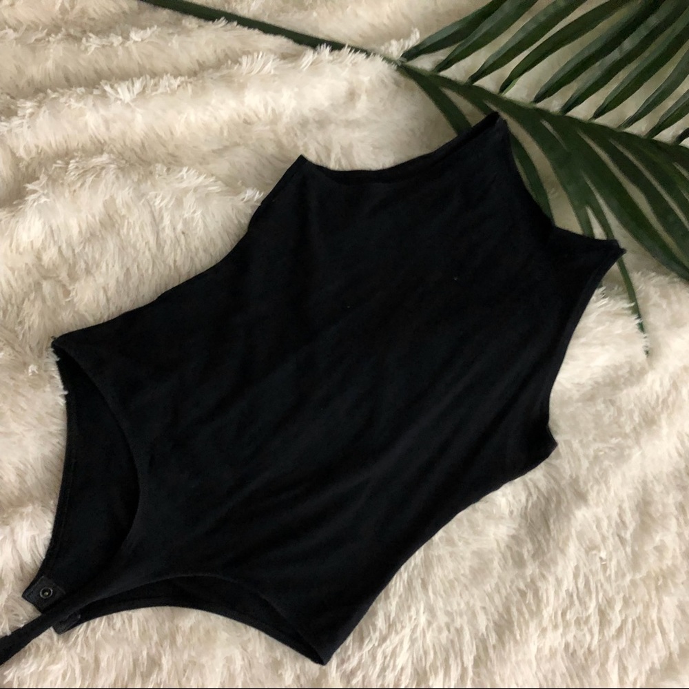 Black crew tank bodysuit